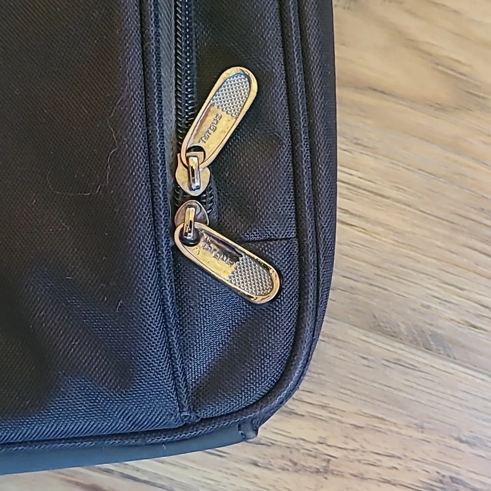 Targus Black Laptop Bag, Silver Accents